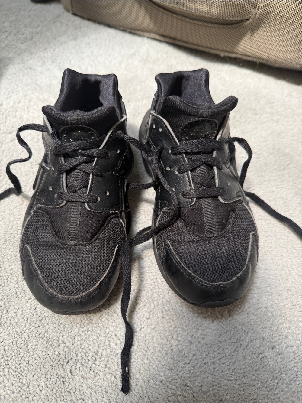Nike Kids Black Athletic Sneakers Huarache